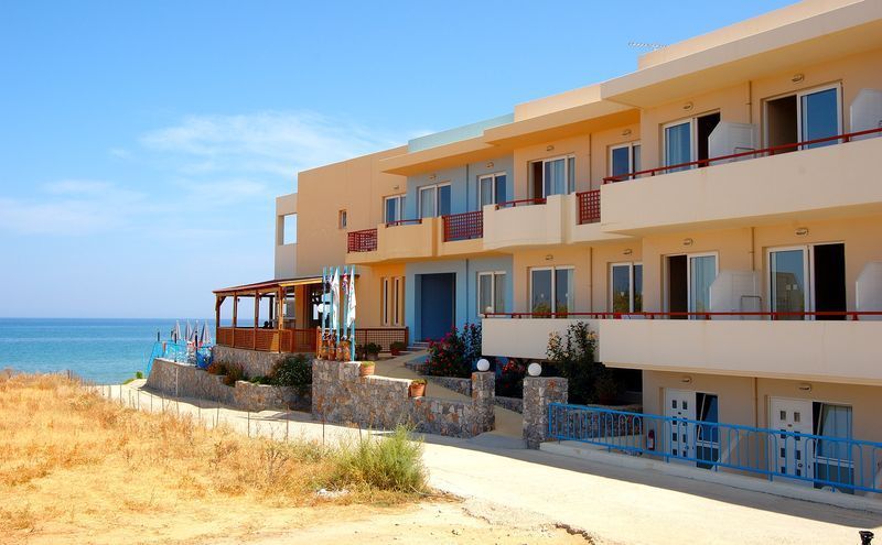 Danaos Beach Apartments Sfáka 外观 照片
